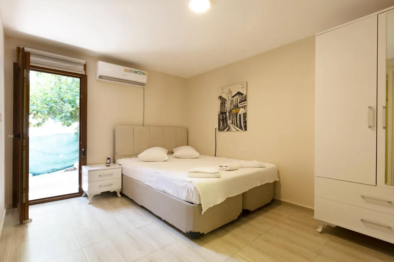 Bed and Breakfast Hayalbaz Измир