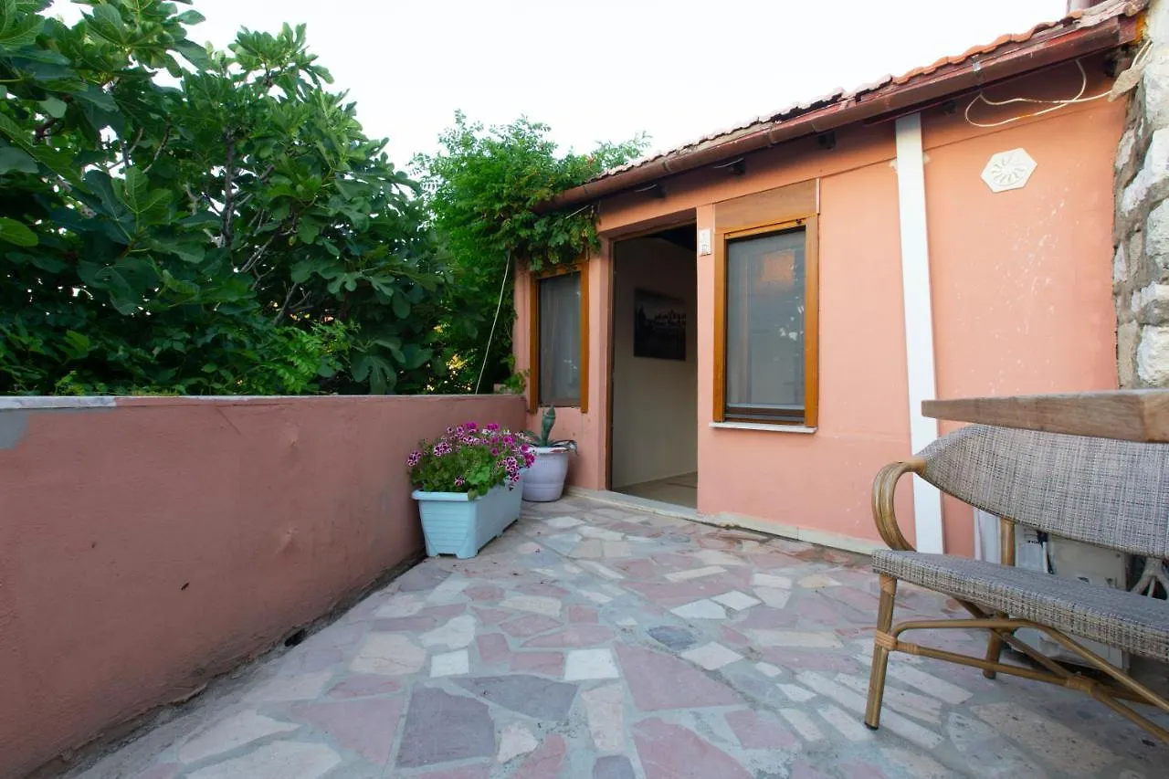 Bed and Breakfast Hayalbaz Измир Отель типа 