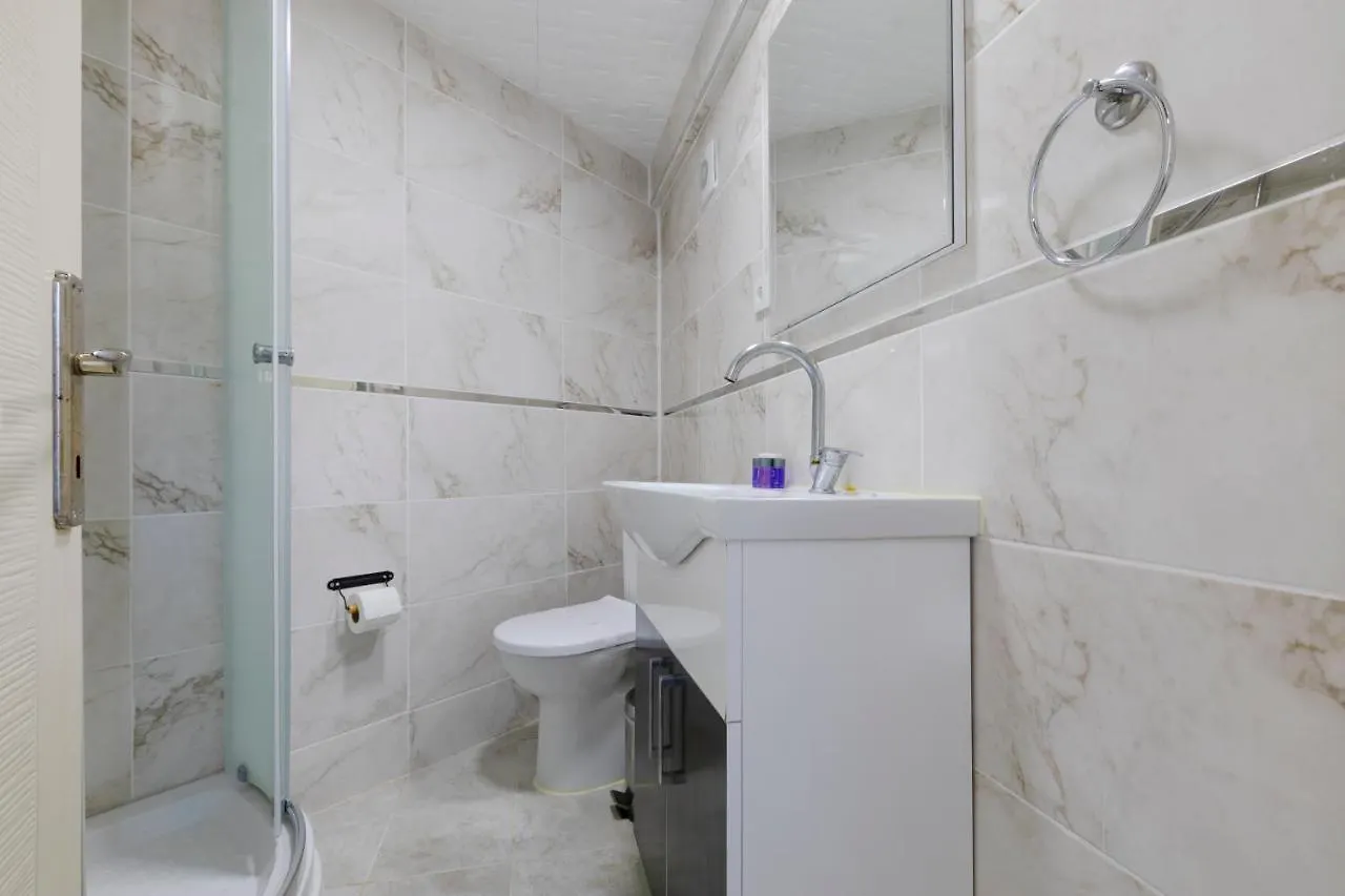 Bed and Breakfast Hayalbaz Измир 0*,