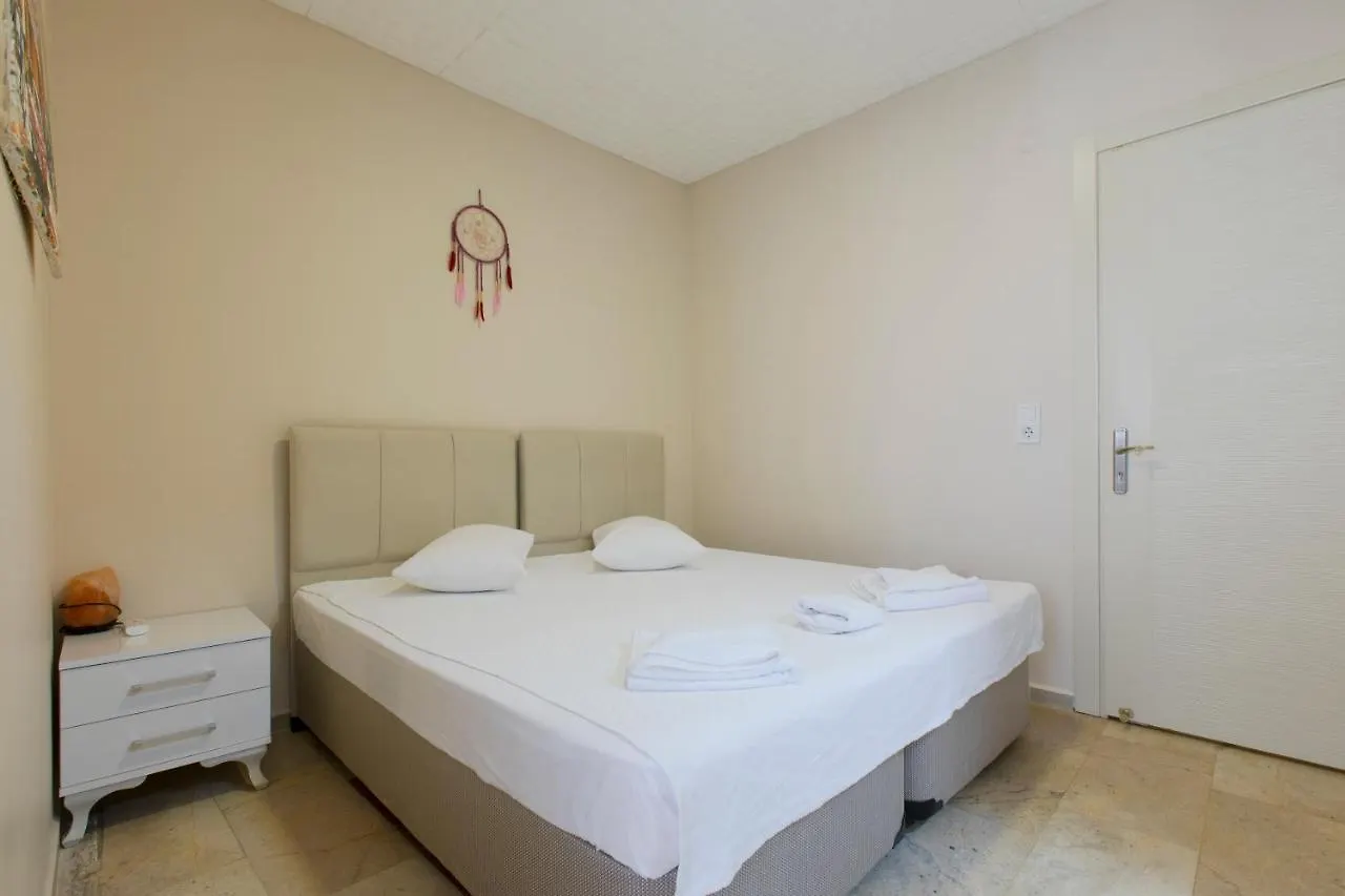 Bed and Breakfast Hayalbaz Измир Турция